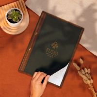 Porte menu et planche en bois pour restaurant et hotel