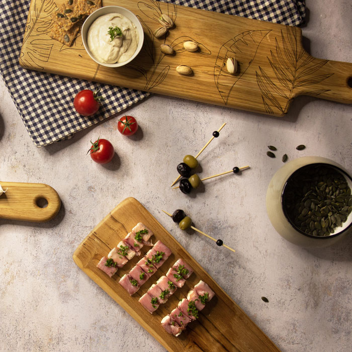 Planche à Découper En époxy Et Bois D'olivier Fait Main – Décorative Et Unique Pour Charcuterie