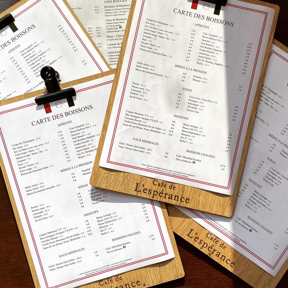 Protege menu A4 en bois personnalisé pour le Café de l'espérance